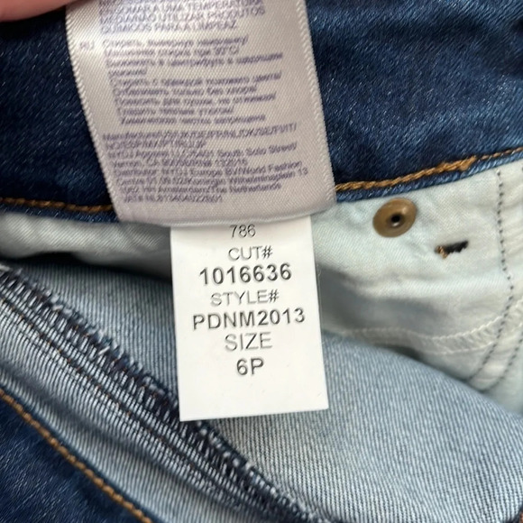 NYDJ Marilyn Straight Jeans In Size 6 Petite - Picture 10 of 10